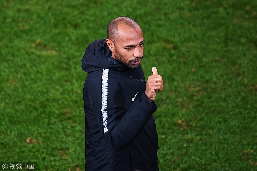 爱游戏体育官方网站 -关于芝加哥公牛迎法甲关键赛，窗口期调整名单，质疑声仍在，年轻球员得到机会的信息